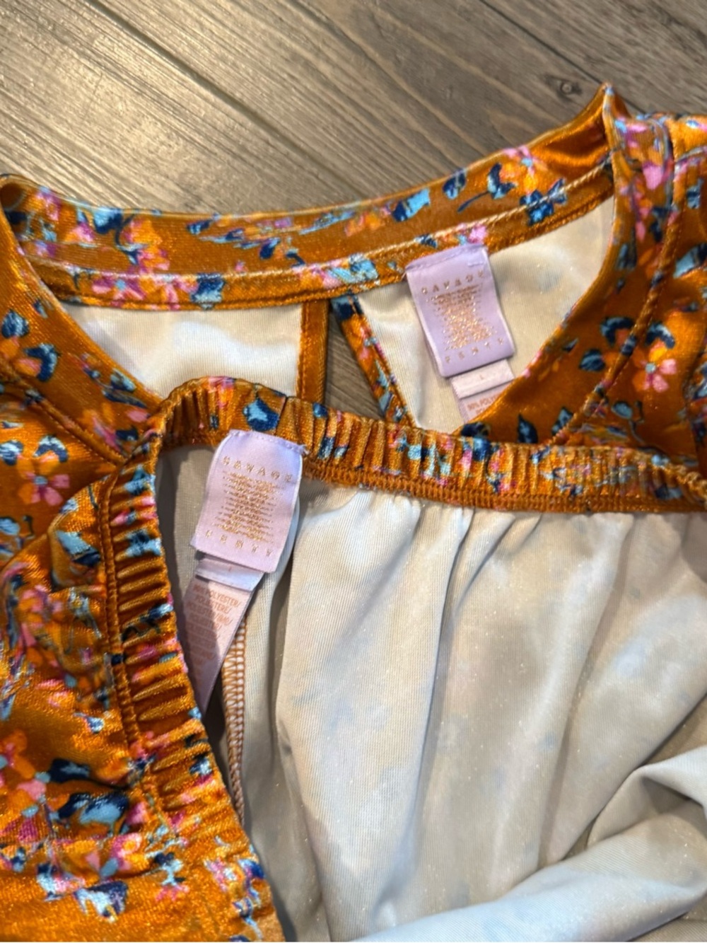 Savage X Fenty Crushed Velvet Floral Set Size Large - Picture 3 of 4